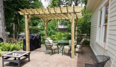 freestanding pergola in backyard