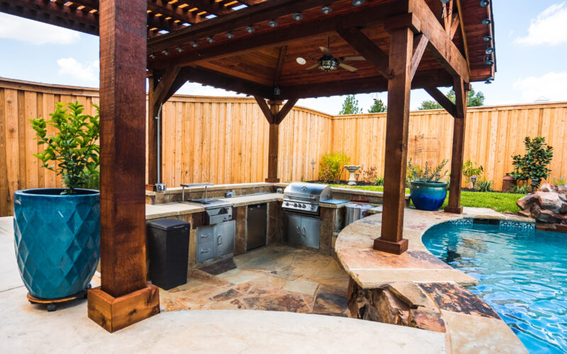 pergola vs cabana